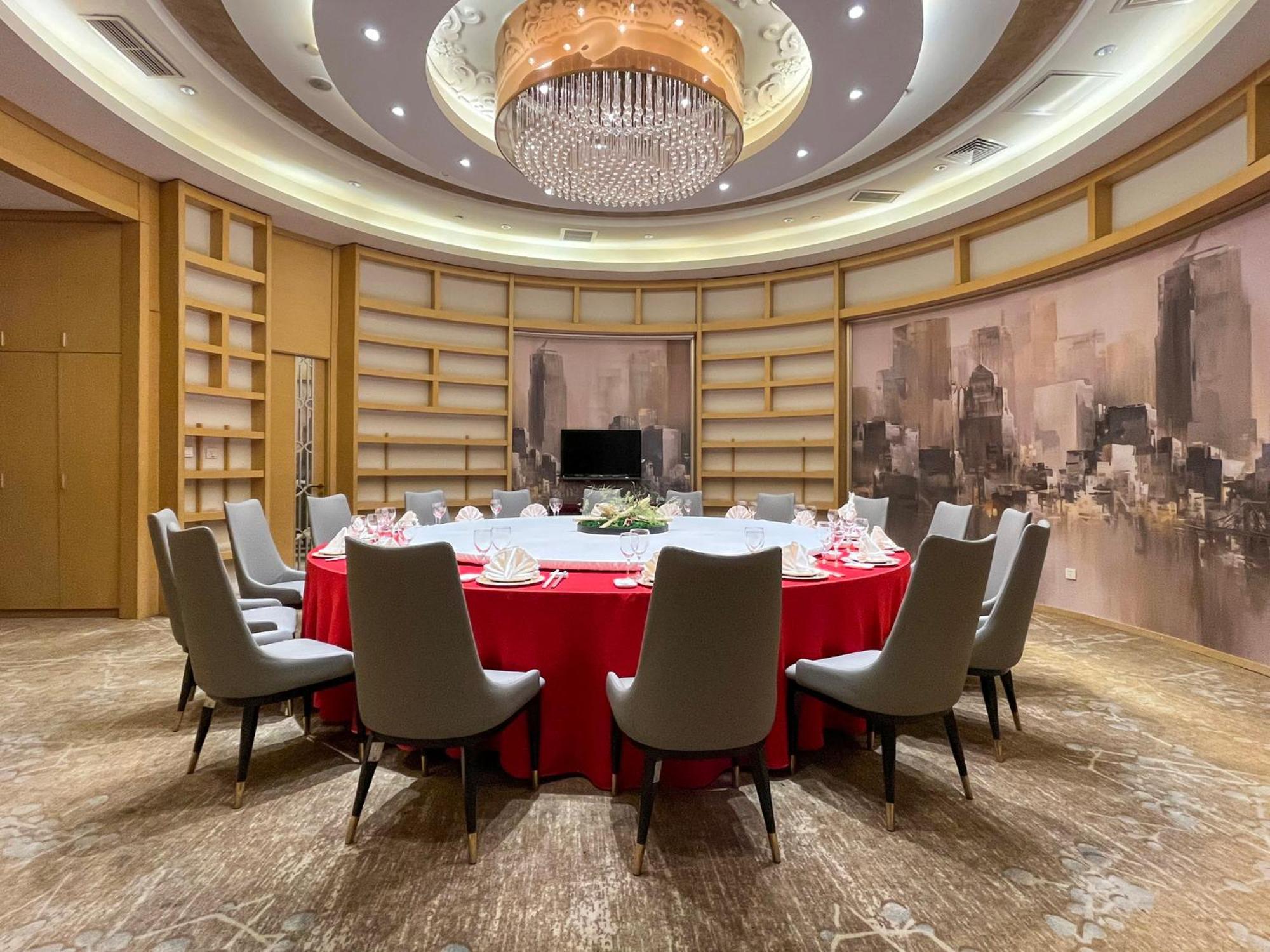 Holiday Inn Beijing Shijingshan Parkview By Ihg Exteriör bild